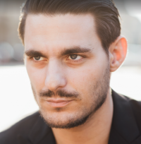 antonio médium pur voyance pure par téléphone Elyna voyance de sanges